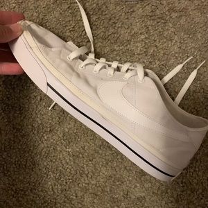 Nike court legacy (white)